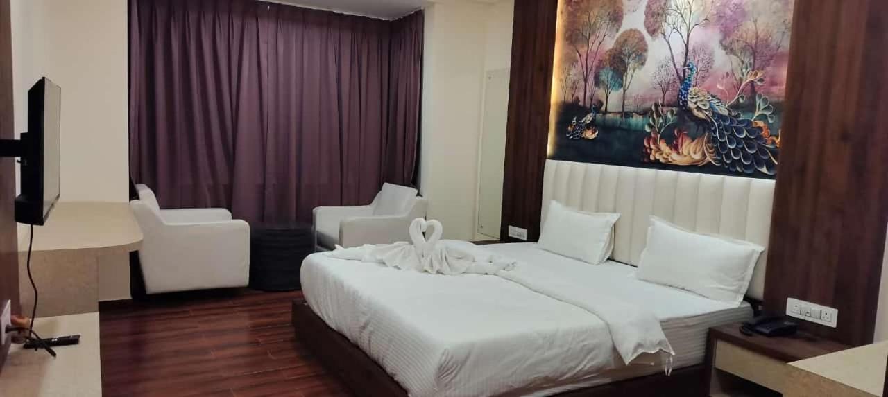 Sb International Hotel & Banquet Dhanbād Kültér fotó
